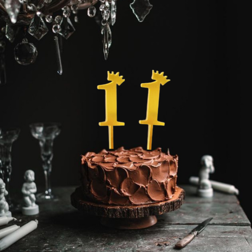 1 Golden Acrylic Number Cake Topper with Crown – Birthday & Anniversary Decoration