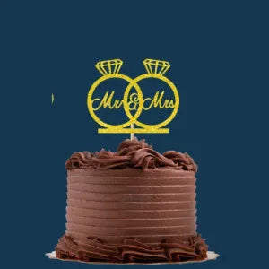 Golden Glitter Cake Topper P12 – Sparkling Decorative Cake Accessory