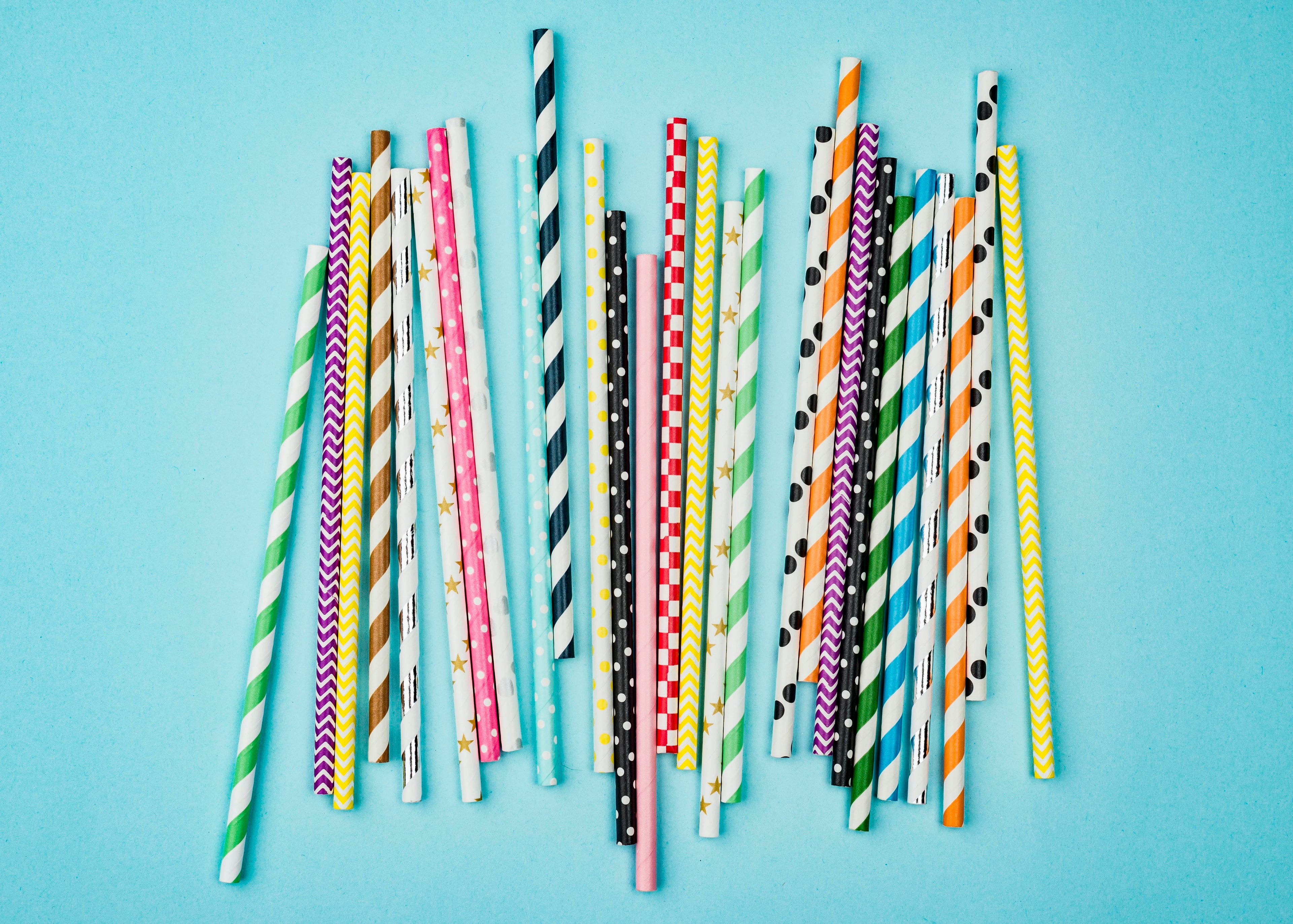 100pcs Colored Paper Straws – Eco-Friendly Party Supplies & Drinking Straws