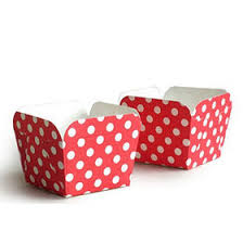 100 Pcs Bake Stable Square Cup for Cupcakes & Desserts