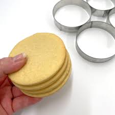 Round Cookie & Cake Cutter Set – Baking Tool for Cakes & Cookies